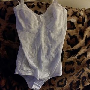 New without tags Undergarment